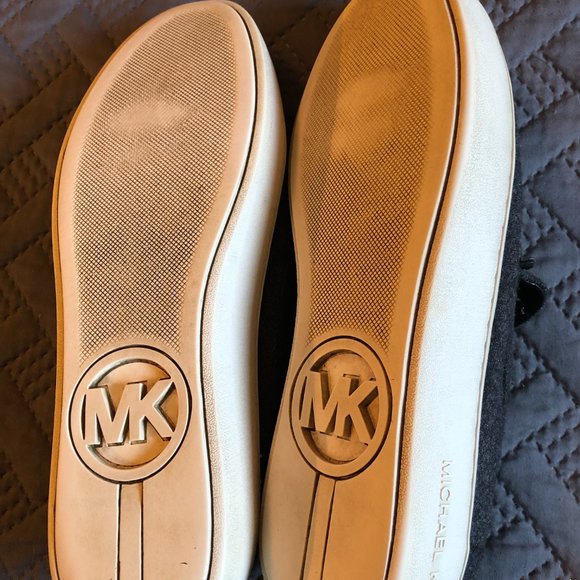 Shoes-See individual pricing in description-All sized 10M - Picture 16 of 16